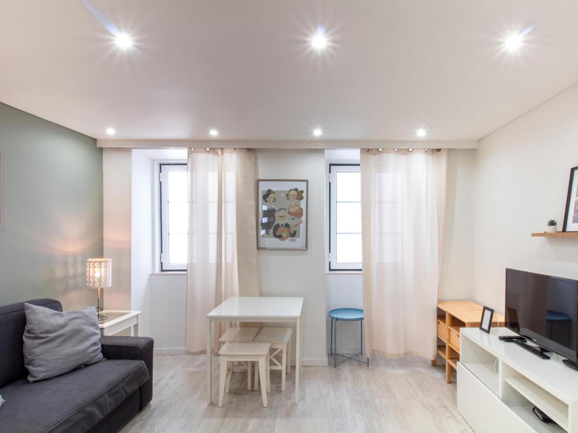 Madalena Second Floor Apartment Lissabon